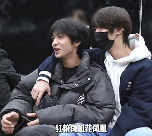 何捷队友爆料视频,背后真相令人震惊  第3张